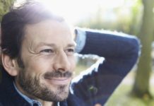 Things Successful People (Who Are Actually Happy) Do Differently