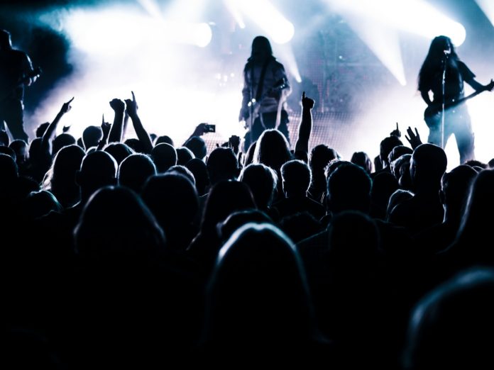 concert-1748102_1920 metalhead marketer