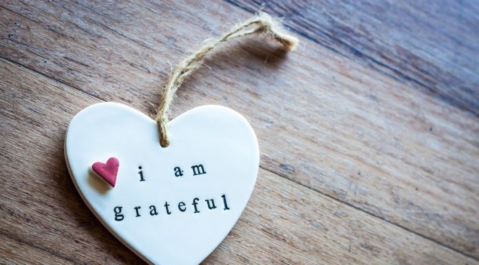 I am grateful gratitude wooden heart