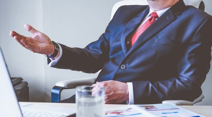 how-to-lead-an-employee-who-doesn't-respect-you
