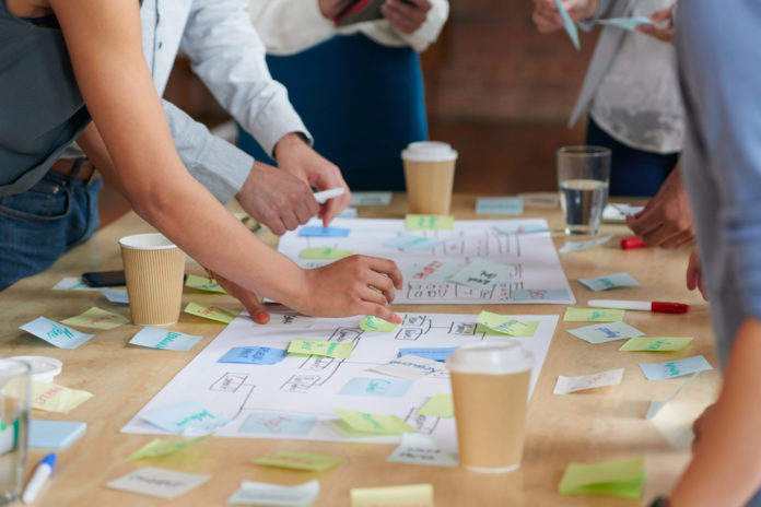 shutterstock_327359792 Arranger® Theme CliftonStrengths® StrengthsFinder®